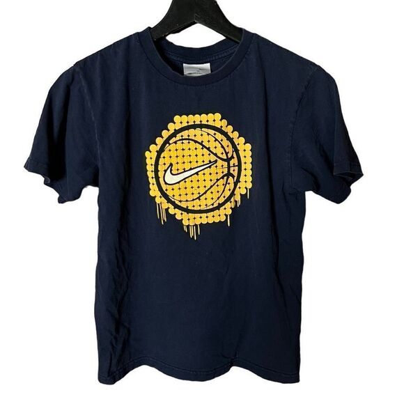 Y2K Nike Kids T Shirt Canada Medium - Picture 1 of 4